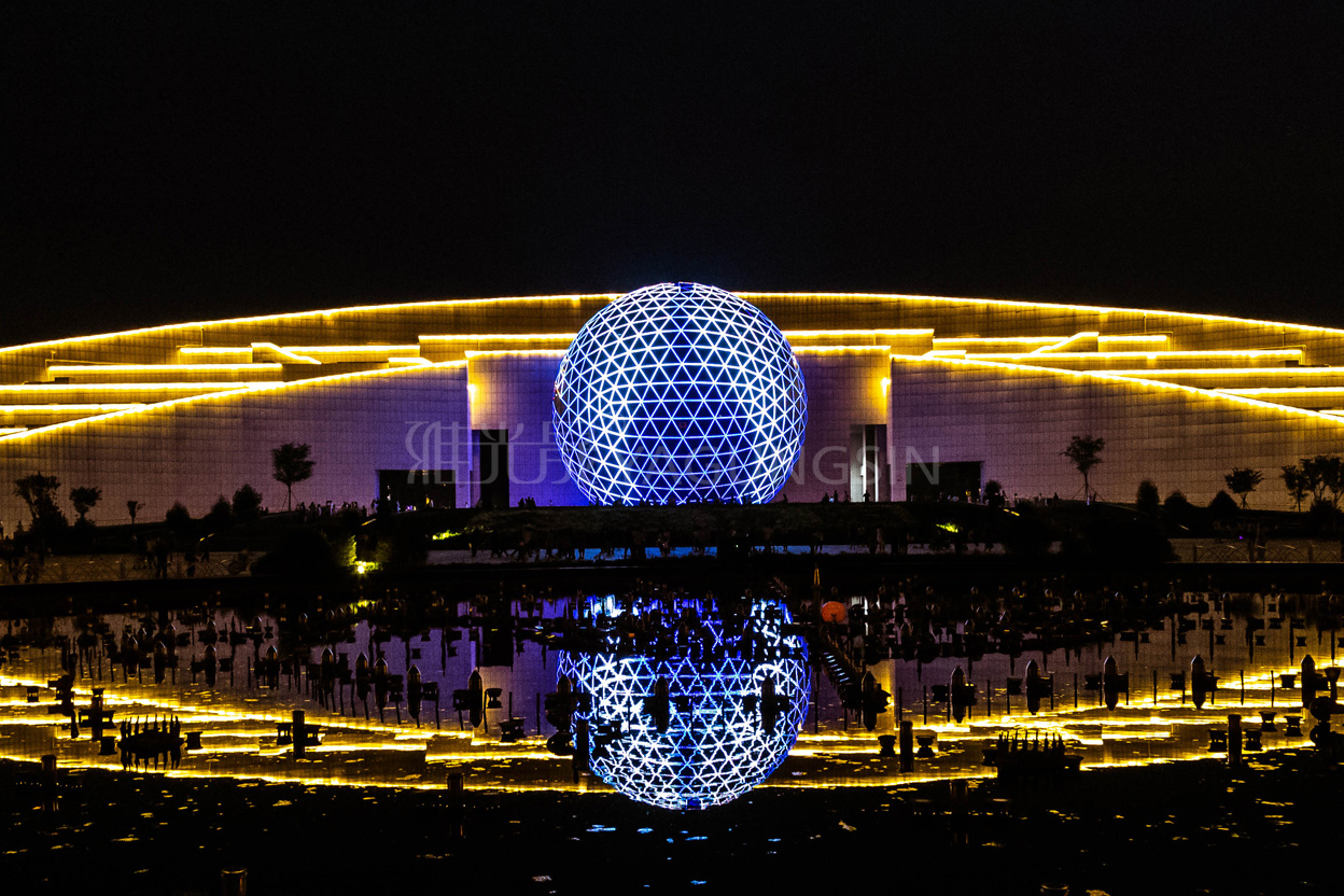 濟陽文體中心玻璃幕球-雅光晟案例